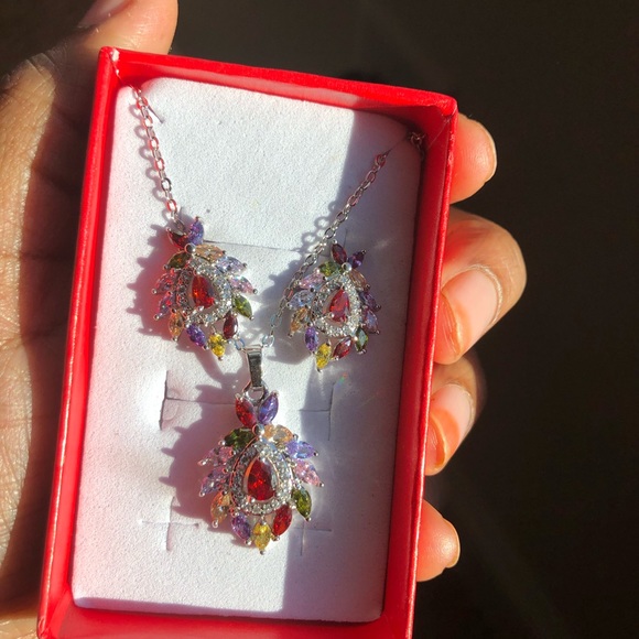 Gorgeous multi color Swarovski elements set - silver plated - Picture 5 of 11